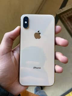 Iphone xs Golden Non PTA 64 GB