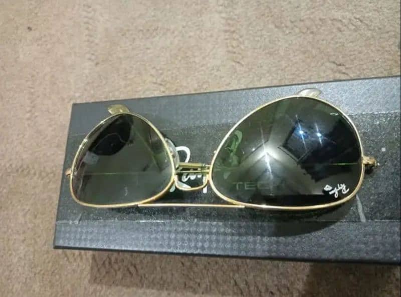 Ray Ban - Golden Polarized 1