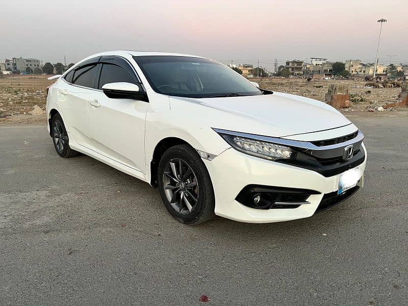 Honda Civic Oriel 2019 Ug 0