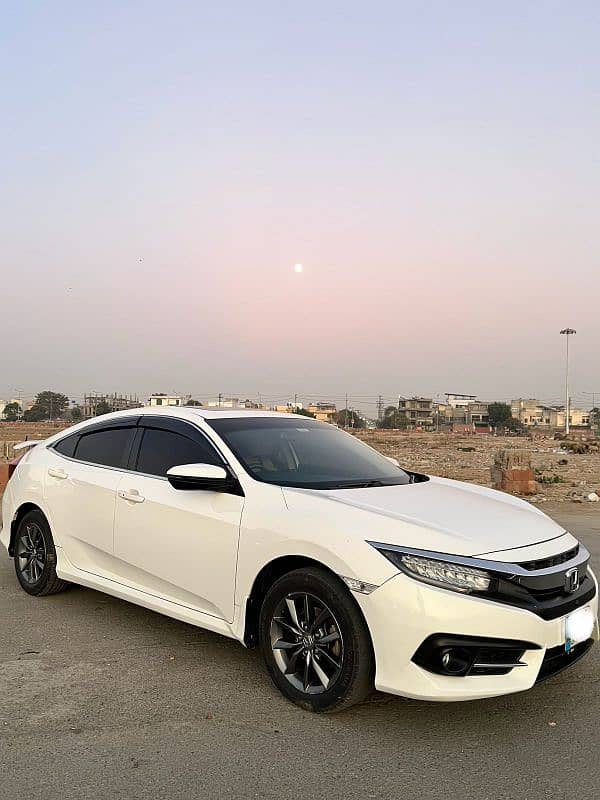 Honda Civic Oriel 2019 Ug 7