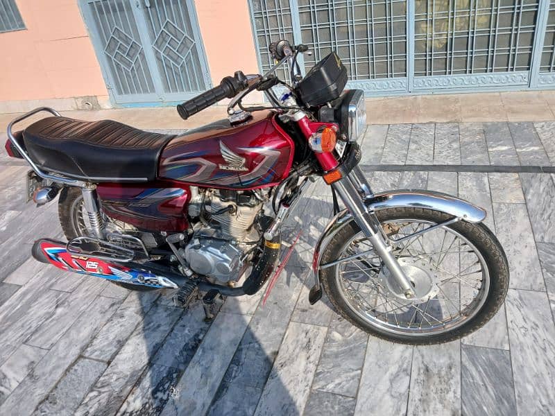 Honda 125 ( contact 03077284376 ) 0