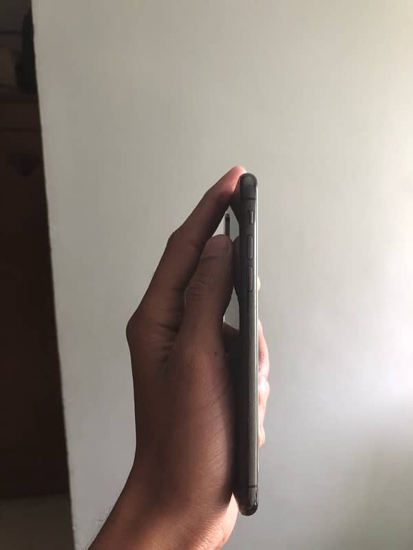 iPhone X 256 Gb PTA APPROVED 5