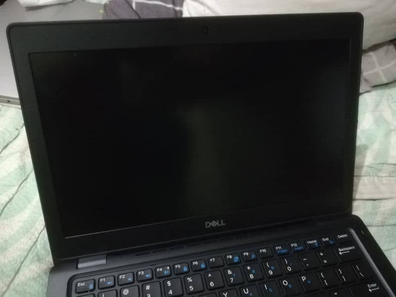 Dell Latitude 5290 i5-8250U Gen window 11 pre installed10/10 0