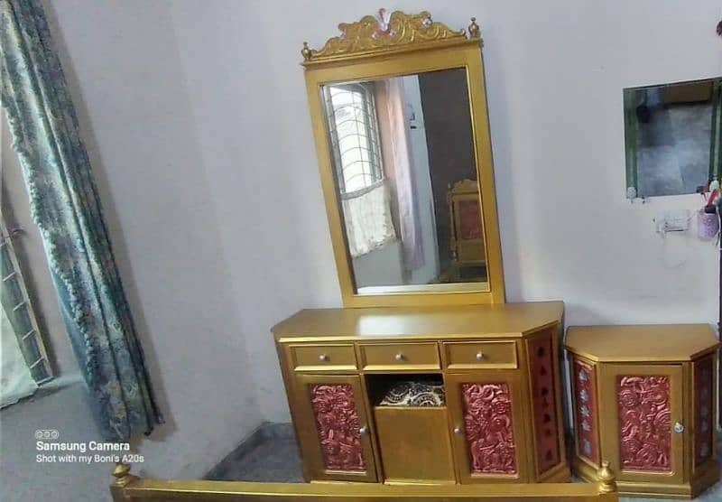 wood ka bht acha bed with 2 side tables and dressing 8