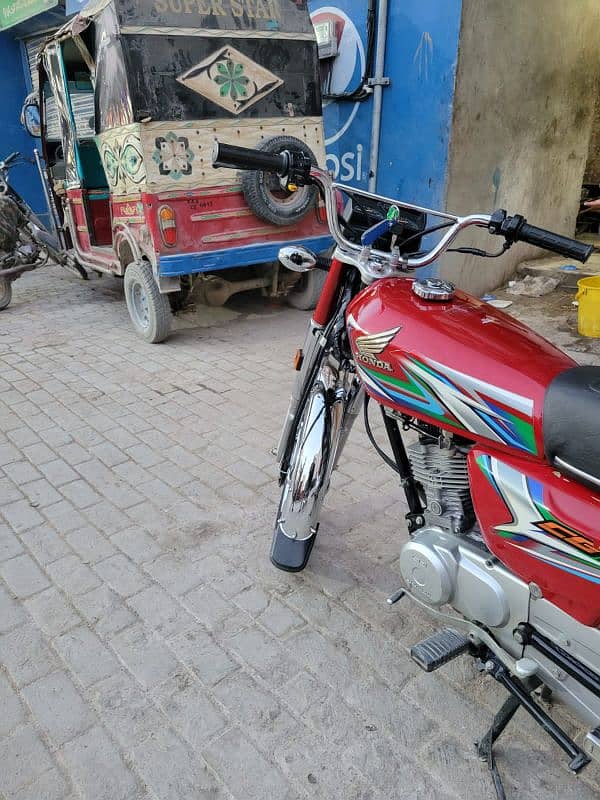 Honda CG125 _ Model 2023 _ Karachi registered 2