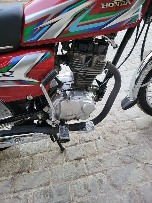 Honda CG125 _ Model 2023 _ Karachi registered 12