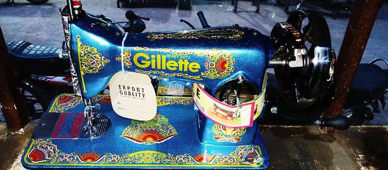 GILLETTE Sewing machine 1