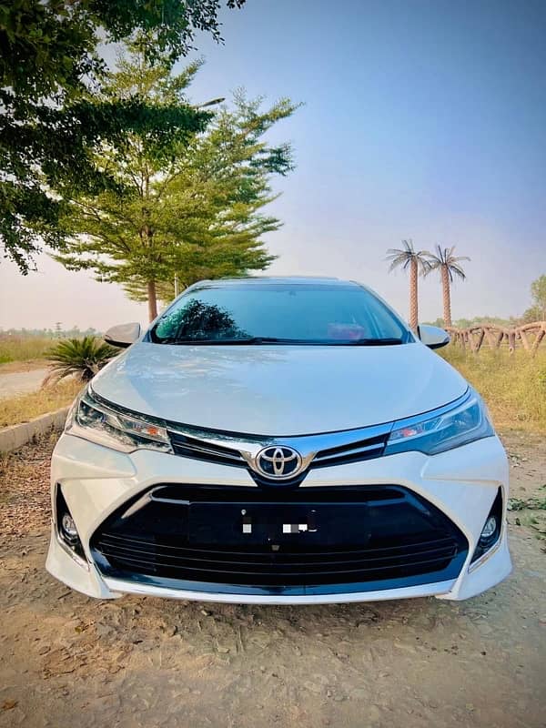 Toyota Corolla Altis Grande 2022 0