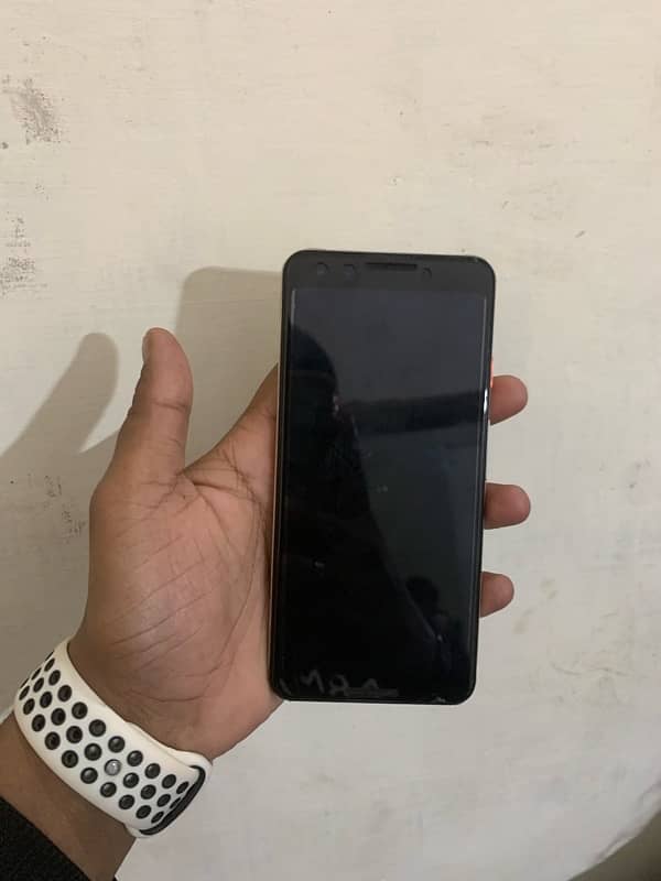 google pixel 3 specification 4/64 condition 10/10 1