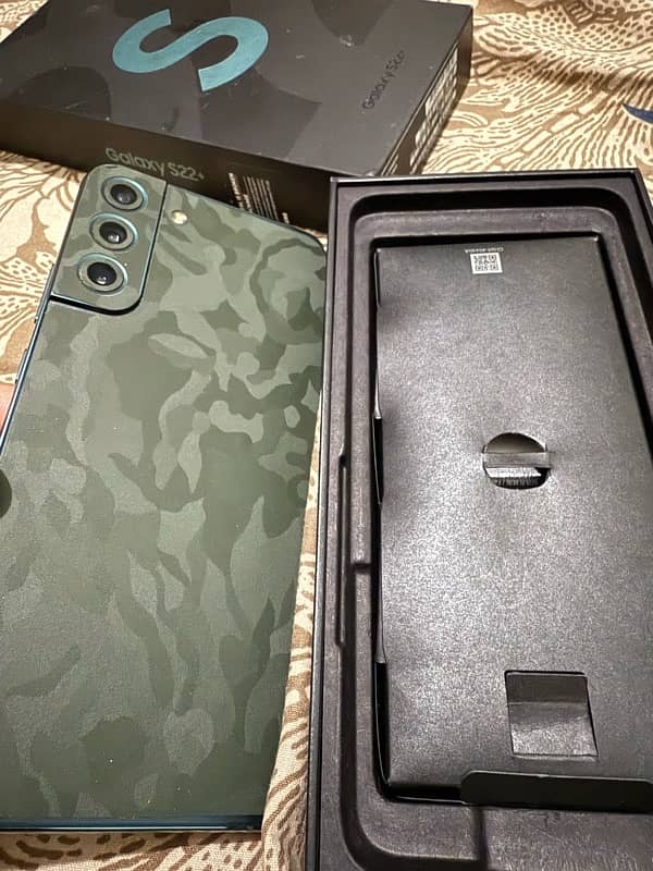 Samsung S22 Plus with box and covers 3