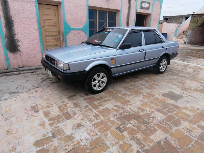 Nissan Sunny 1986 Nisaan sunny 3