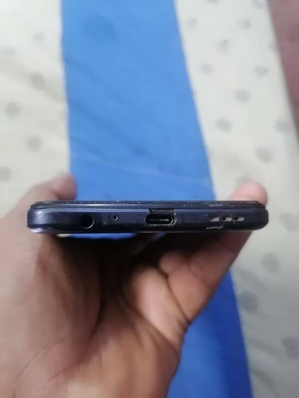 Tecno Camon 18T 5