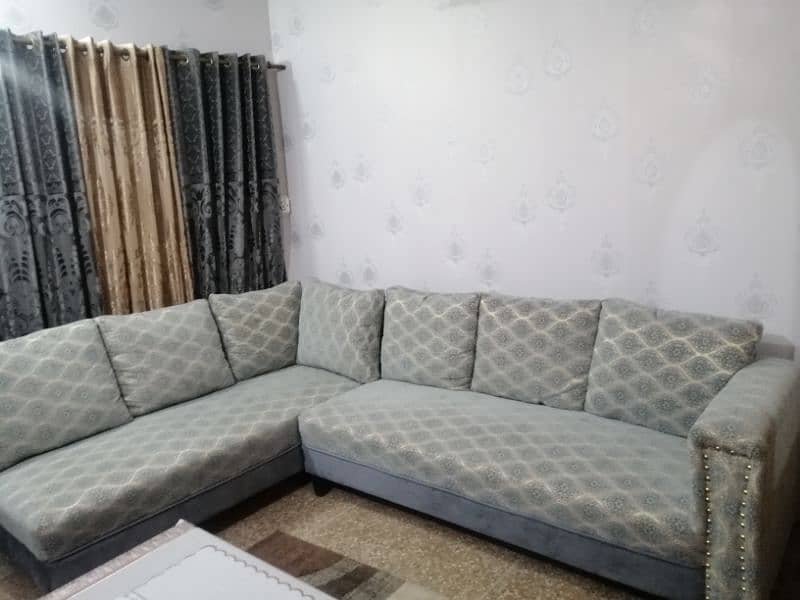 L shape 7 seater sofa set with puffy 0