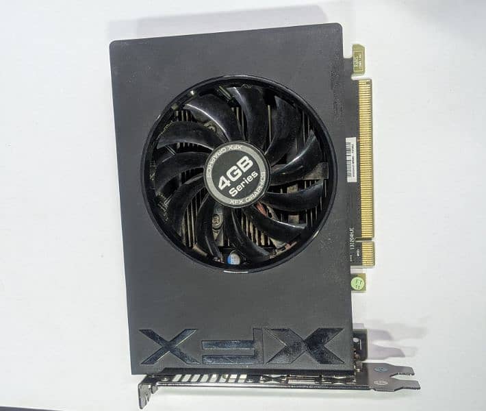 Radeon R7 240 0