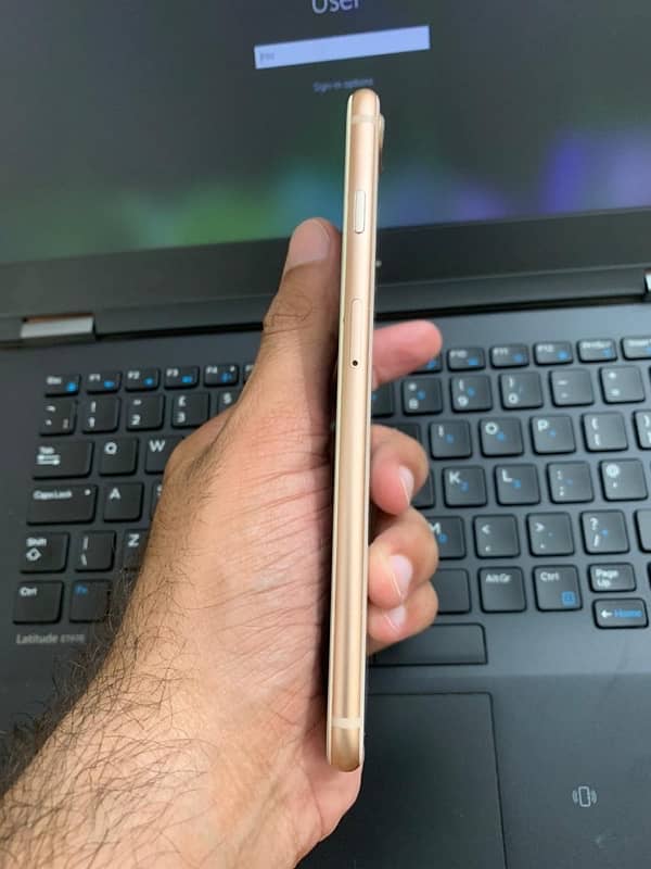 iPhone 8 Plus non approved 0