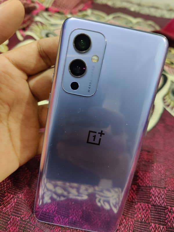 OnePlus 9 12/256 1