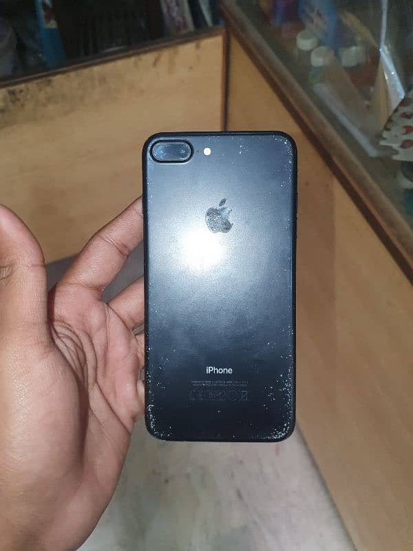 i phone 7 plus 32GB non pta 4