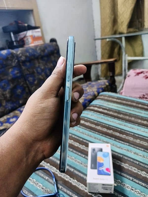 Xiaomi Redmi Note 11 with box and original charger 10/10 2