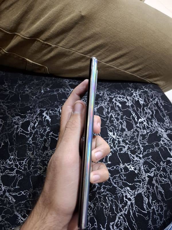 Samsung note 10 plus 4