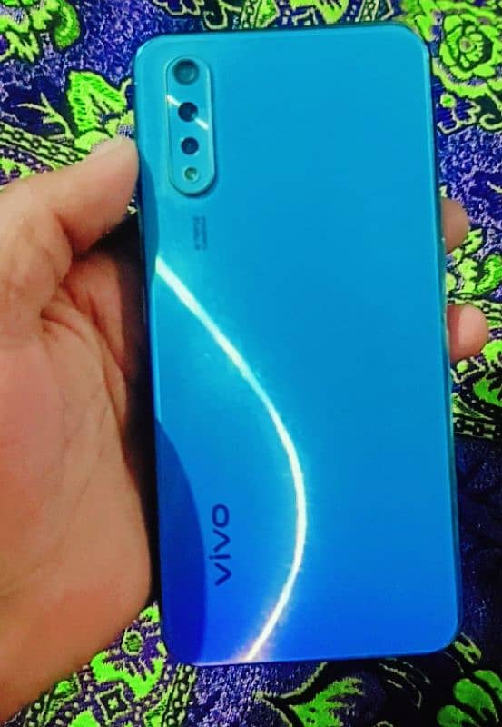 Vivo S 1  10/9 condition 1