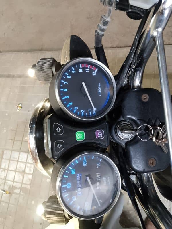 Suzuki GS150 Like New 5