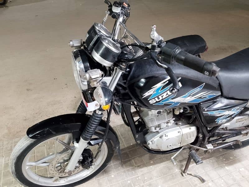 Suzuki GS150 Like New 6