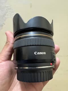 28 MM Canon full frame lense 1.8