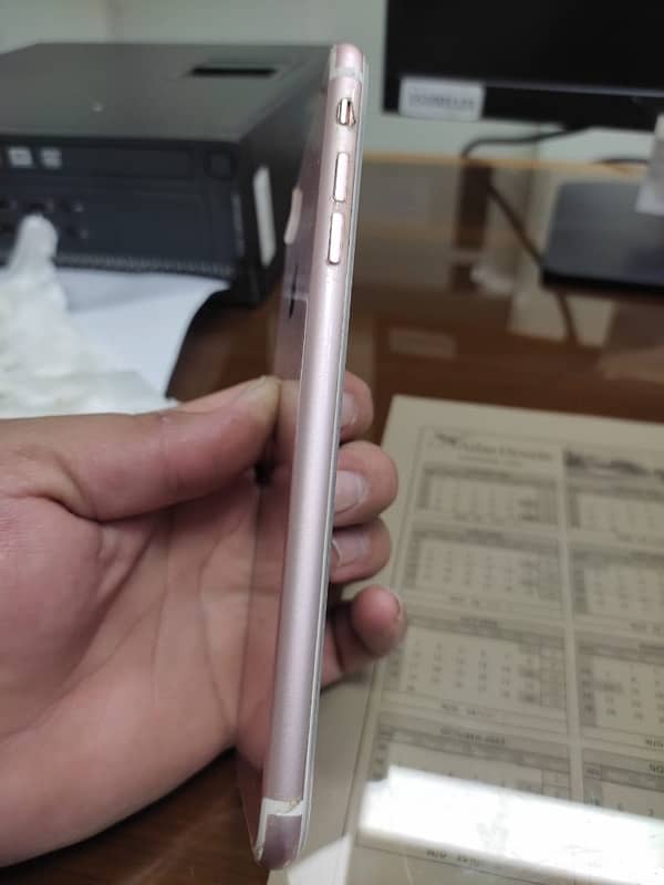 i phone 7+ 128 GB Rose Gold for sale 1