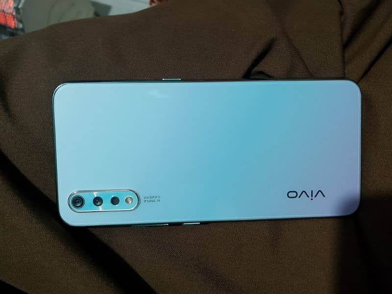 vivo S1 10/10 3