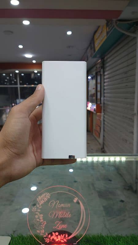 Mi Power Bank Fast Charging 8