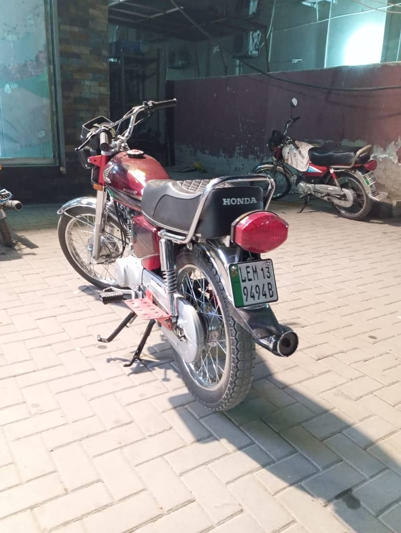 Honda CG 125 2013 2