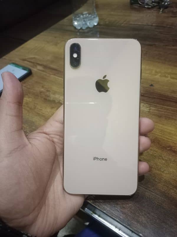 iphone xs max icloud lock 1