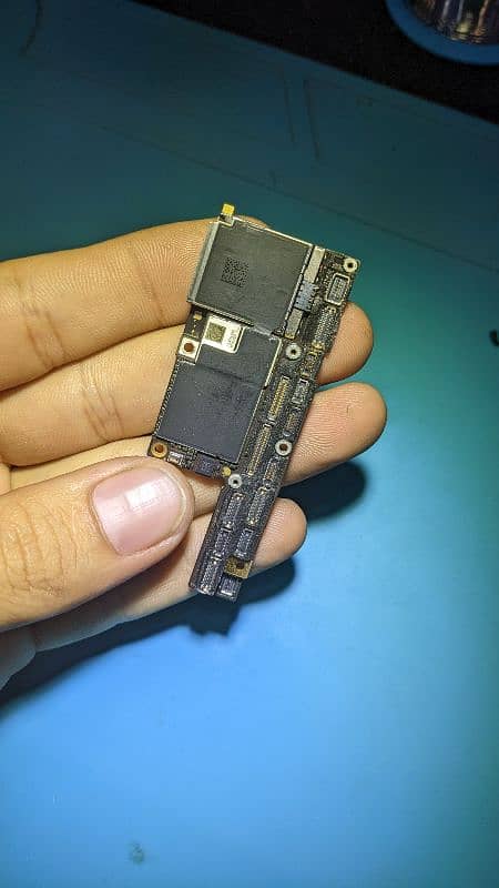 iphone X board available ha 64gb non PTA 5