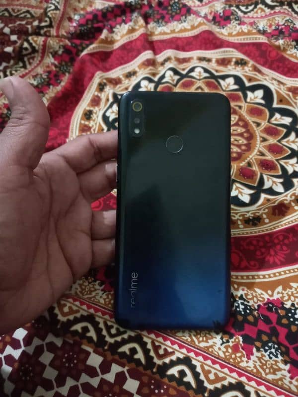 realme 3 4 gb 64 gb 1