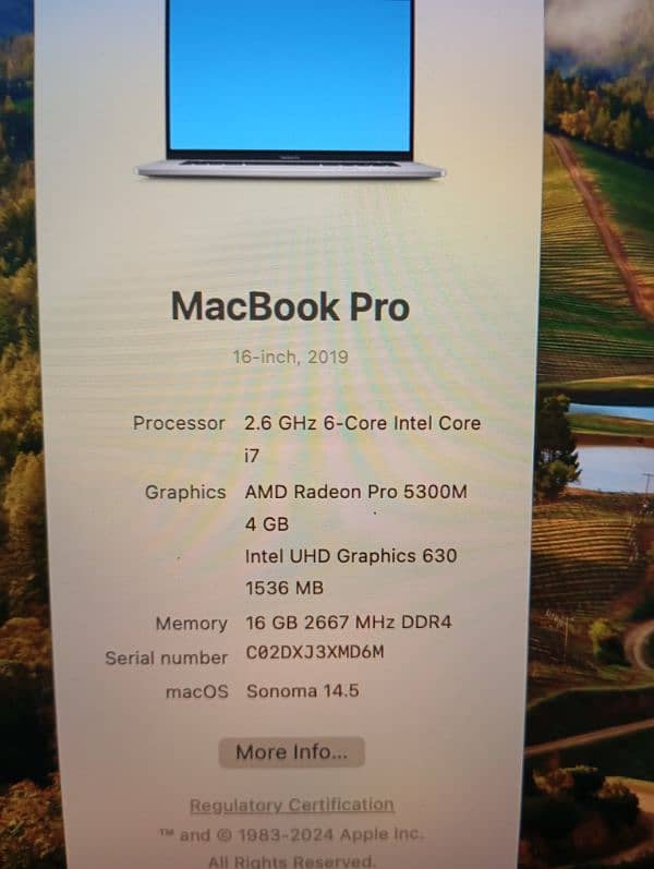 MacBook pro 2019 with charger. 16inch / 512gb / i7 0