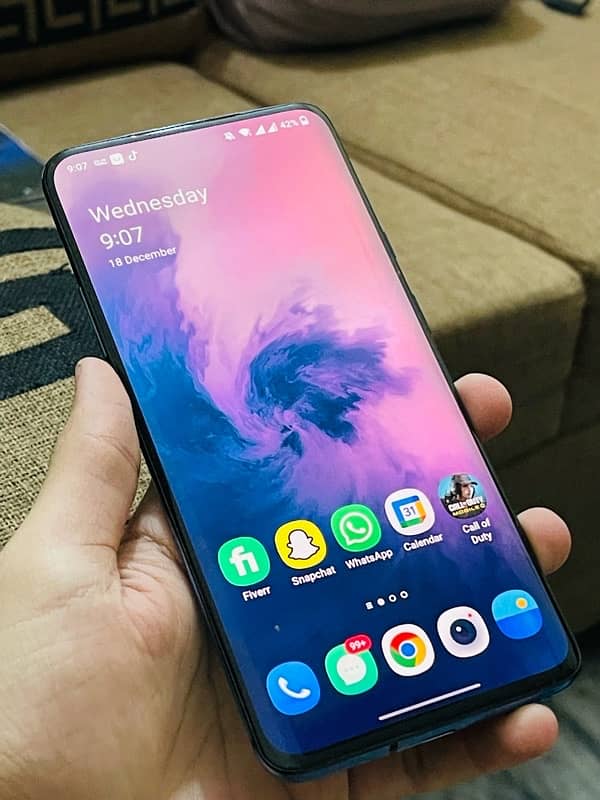 oneplus 7 pro 8/256 with charger 3