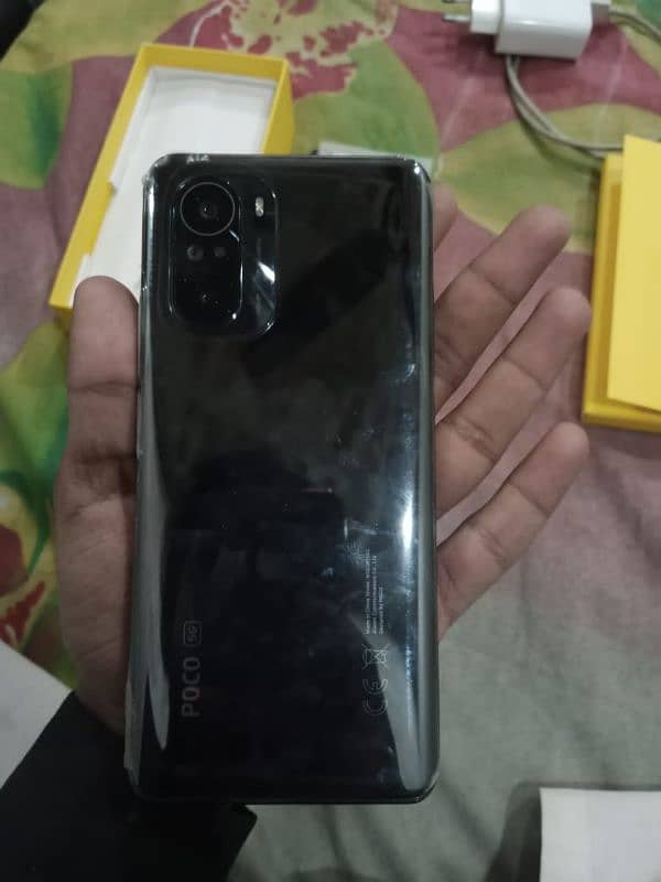 Xiaomi Poco f3 10