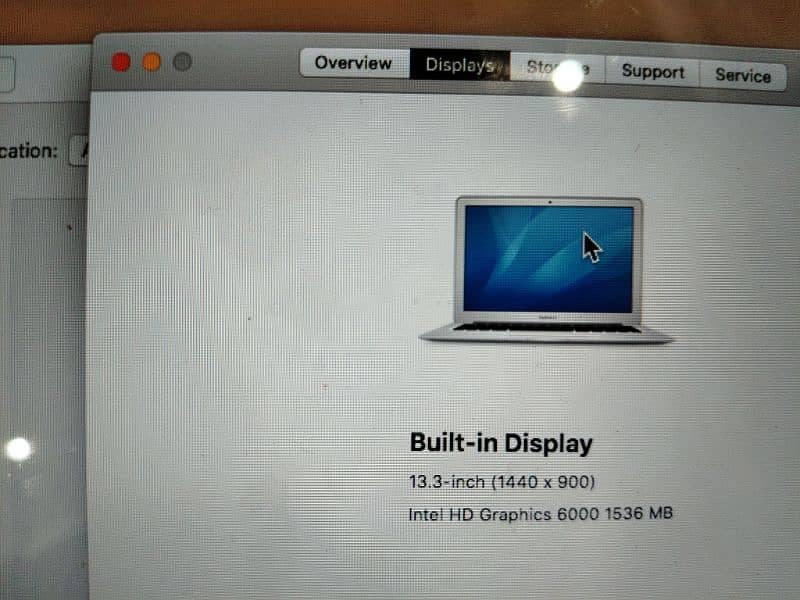 MacBook air 2017 model 13.3 inch. 8