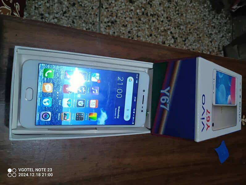 vivo y67 full box 0