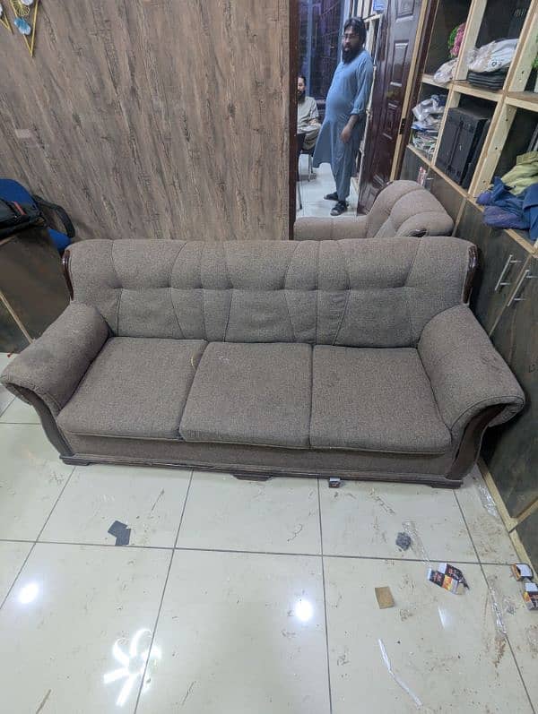 5 SEATER SOFFA URGENT SALE 5