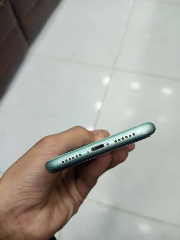 iphone 11 pta approved 128gb 77 health new condition 3