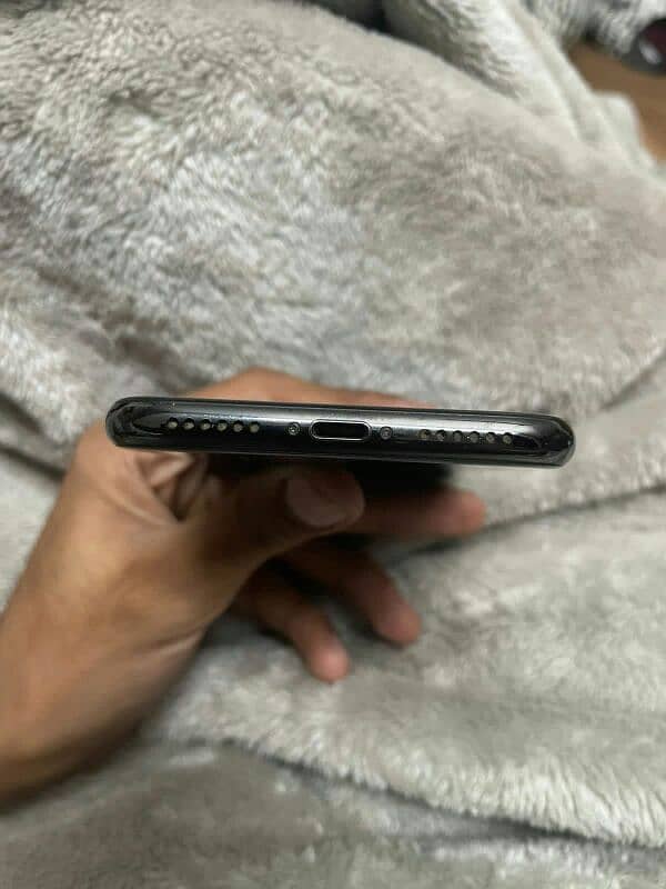 iphone x total genuine 2