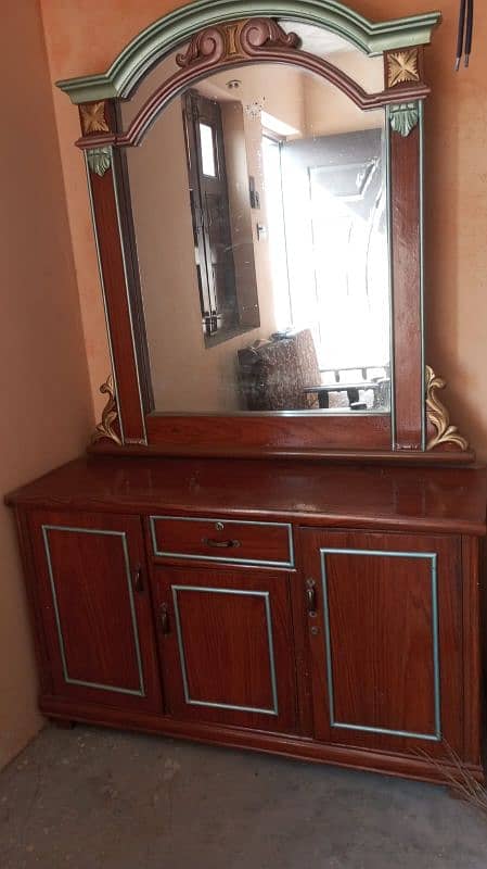 dressing table 2