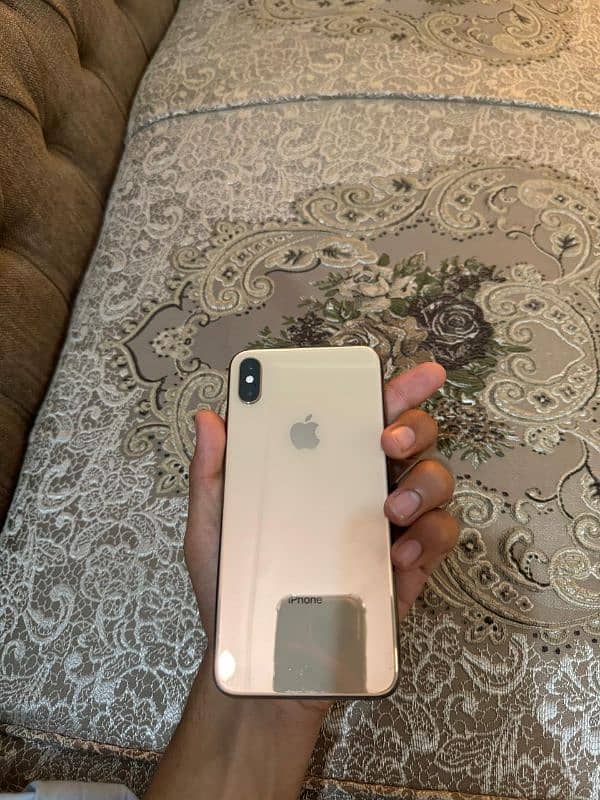 iPhone xs Max 0