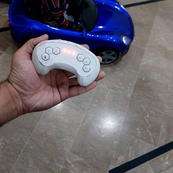 baby - kids car , remote controlled, new battery, new adaptor. 4