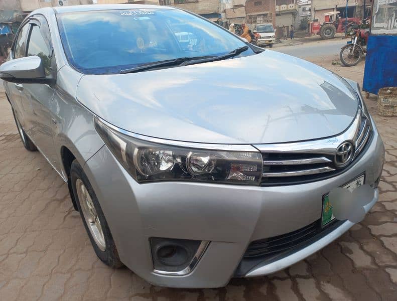 Toyota Corolla GLI 2015 18