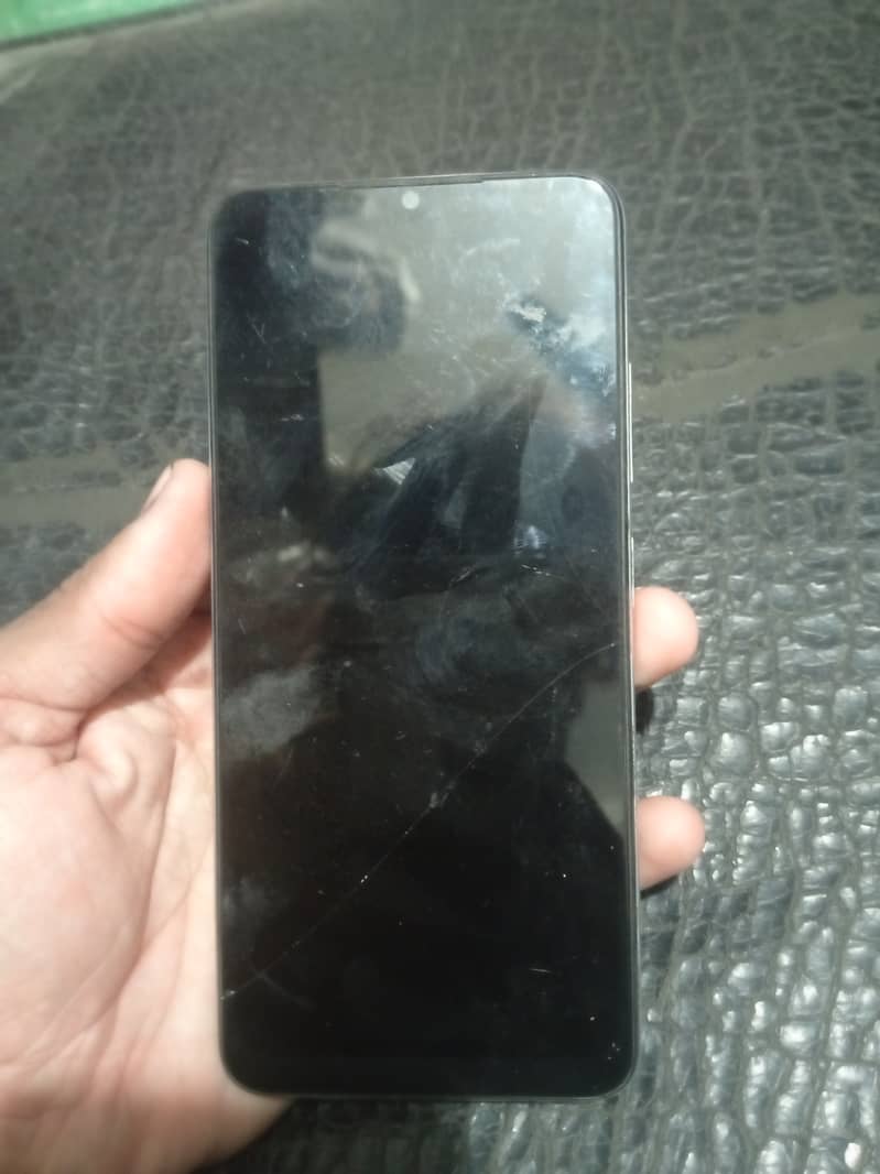 itel S23 8+8/128 Gb 1