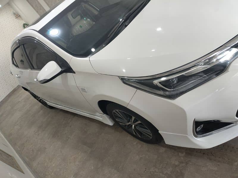 Toyota Altis Grande 2021 4