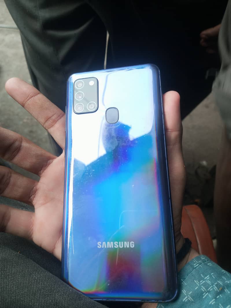 Samsung Galaxy A21s daba nahi hai penal change hai charger hai 1