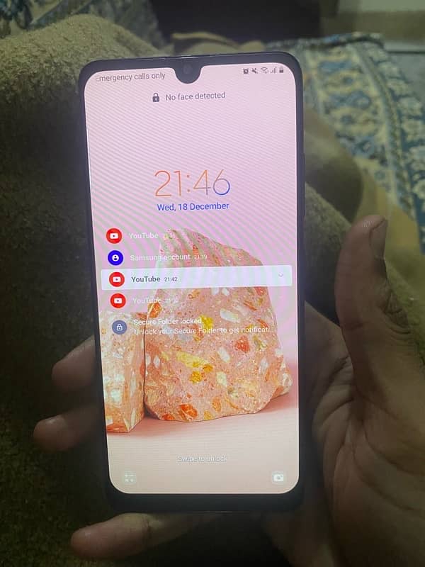 Samsung A 32 All okay ha  only mobile  pta 0